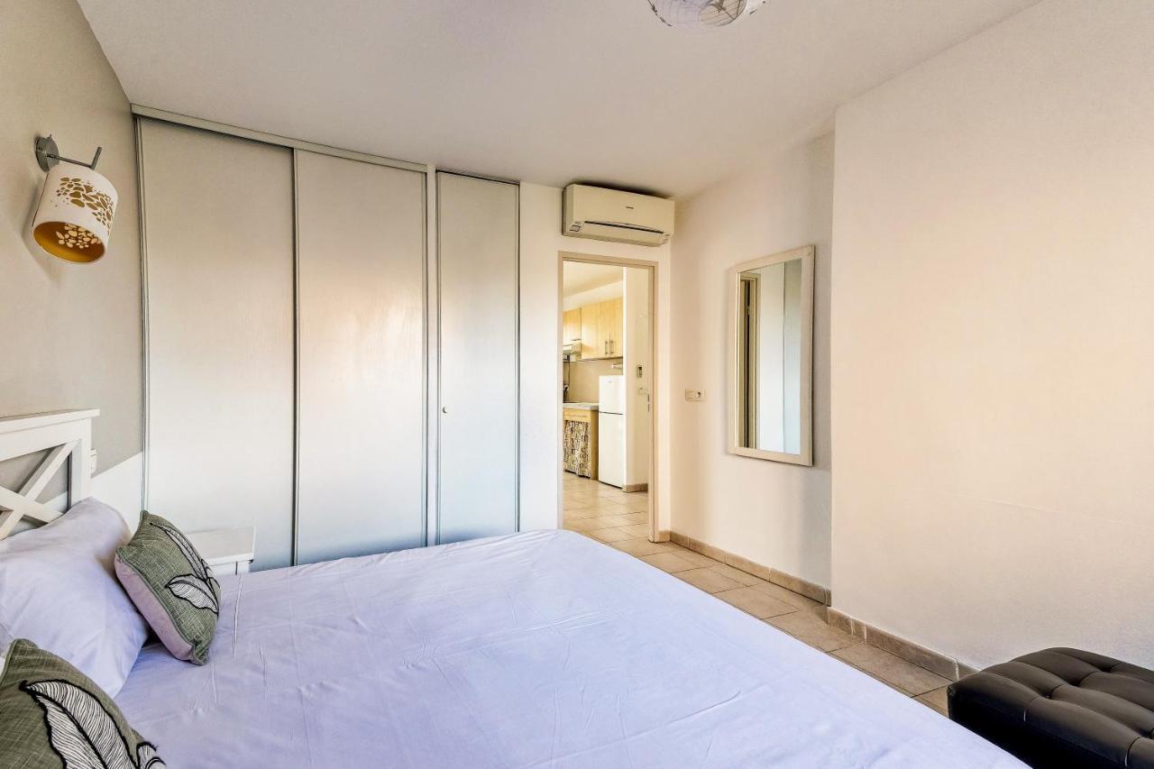 Апартаменты L'Arbois - T2 Avec Piscine Entre Aix Et Marseille Кабрье Экстерьер фото