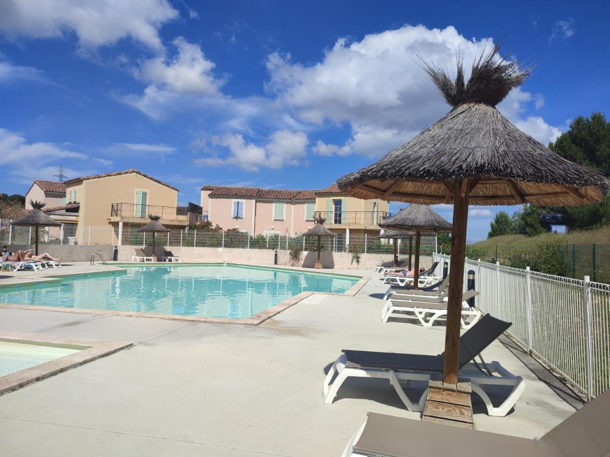 Апартаменты L'Arbois - T2 Avec Piscine Entre Aix Et Marseille Кабрье Экстерьер фото